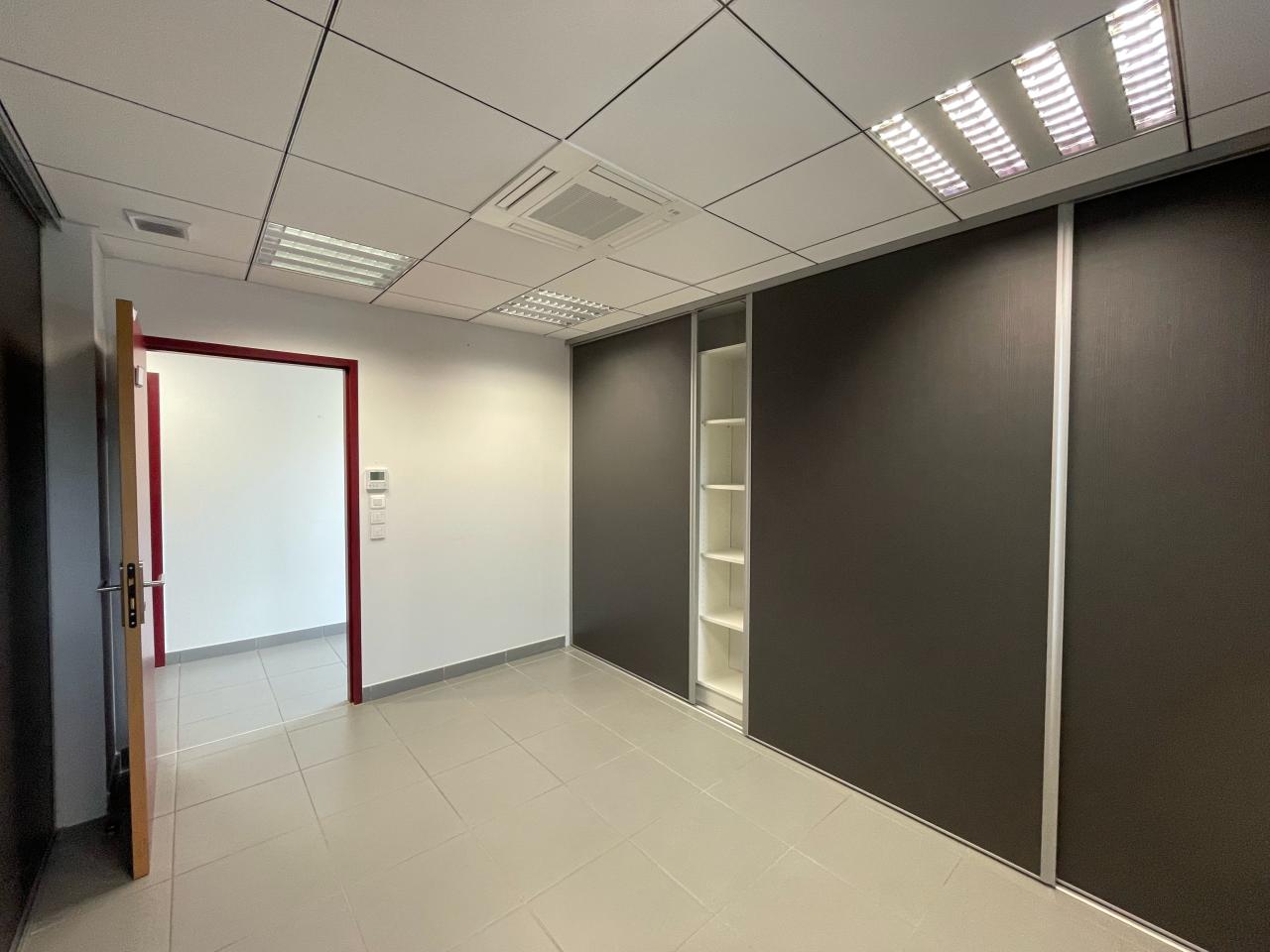 Bureau Saint-Jean 182m² Location bureau Saint-Jean Haute-Garonne OLBUR2531736 10